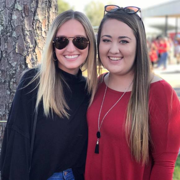 Meet your Posher, Allison - Picture 1 of 1